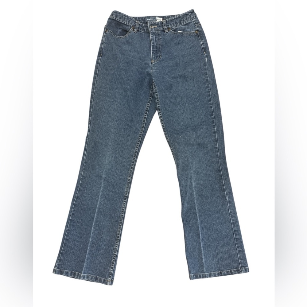 Liz Claiborne Women's Bootcut Jeans Size 4